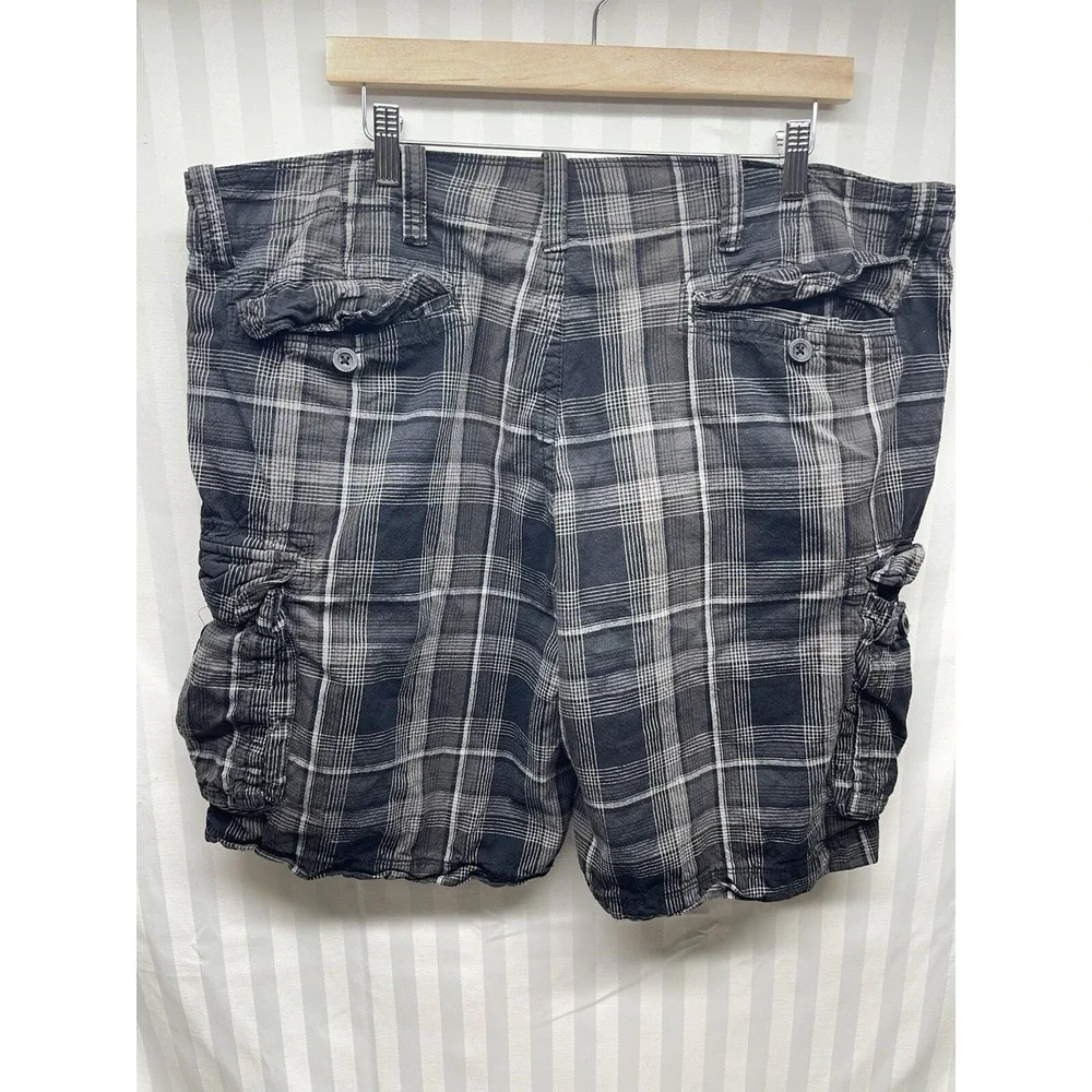 Arizona Cargo Shorts Mens Pockets Size 44 Black and Gray